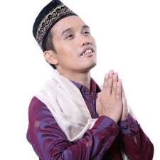 Ustadz MAULANA